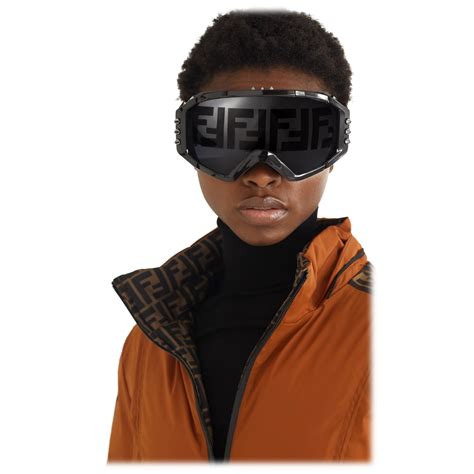 fendi ski goggles black.